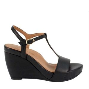 L’Amour Des Pieds leather wedge sandals sz 9